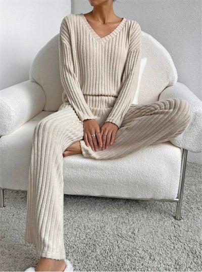 LOUNGEWEAR Set