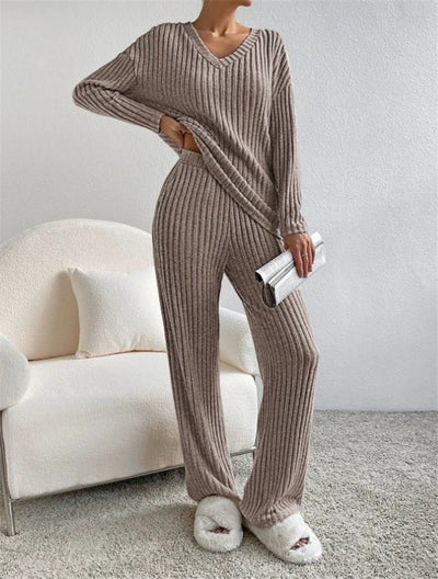 LOUNGEWEAR Set