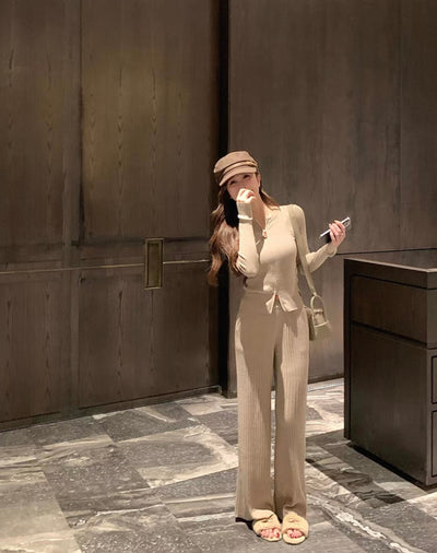 MODERN DRAMA Set